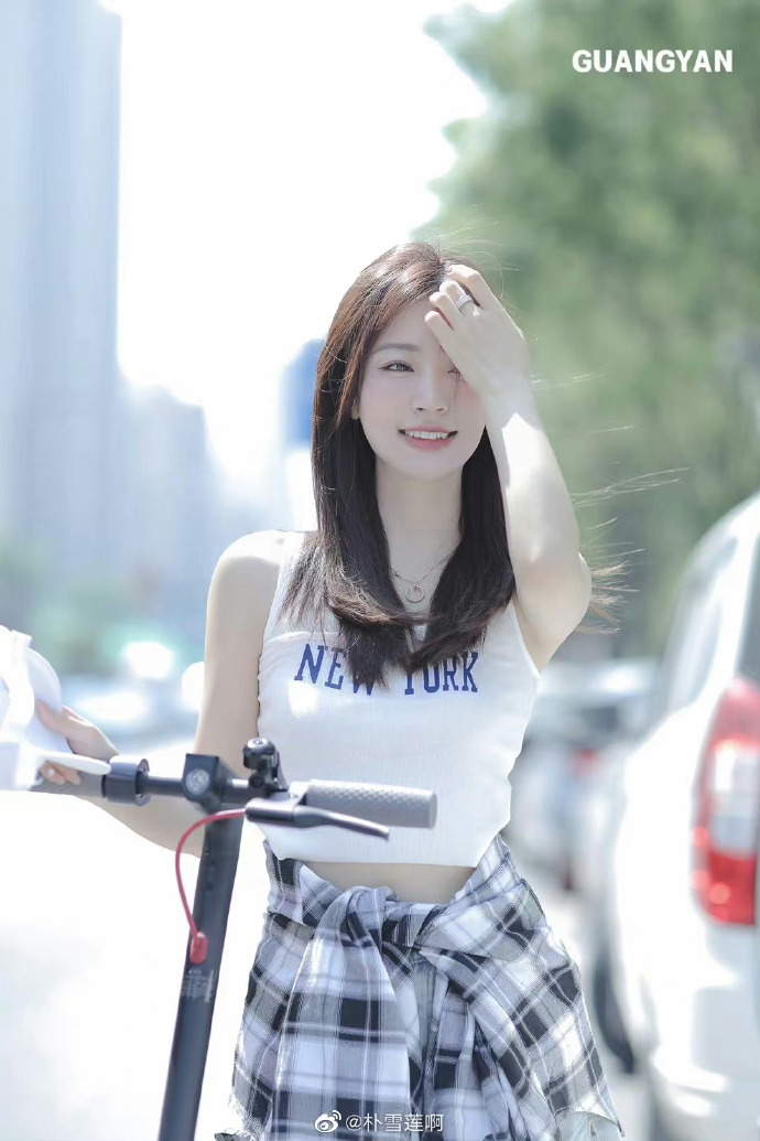 增友 封面