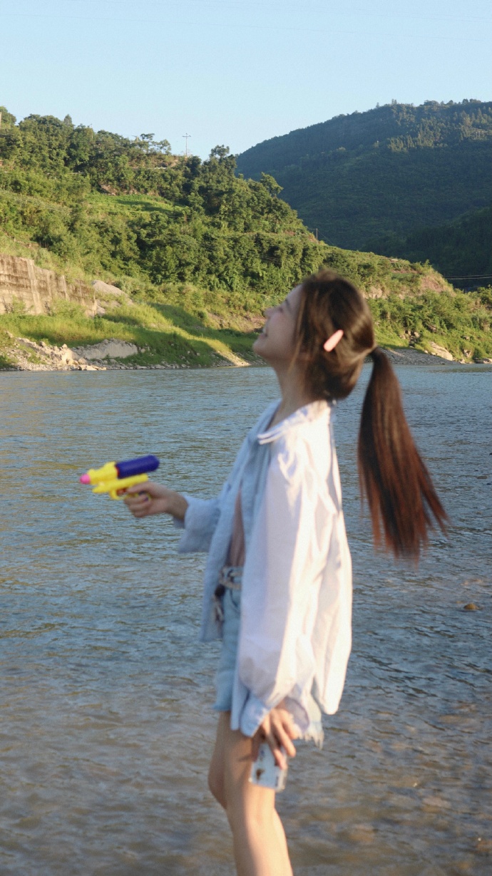 假面 封面